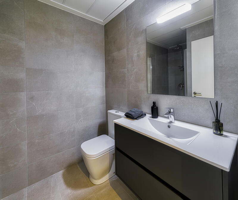 2 Schlafzimmer Stadthaus zu verkaufen