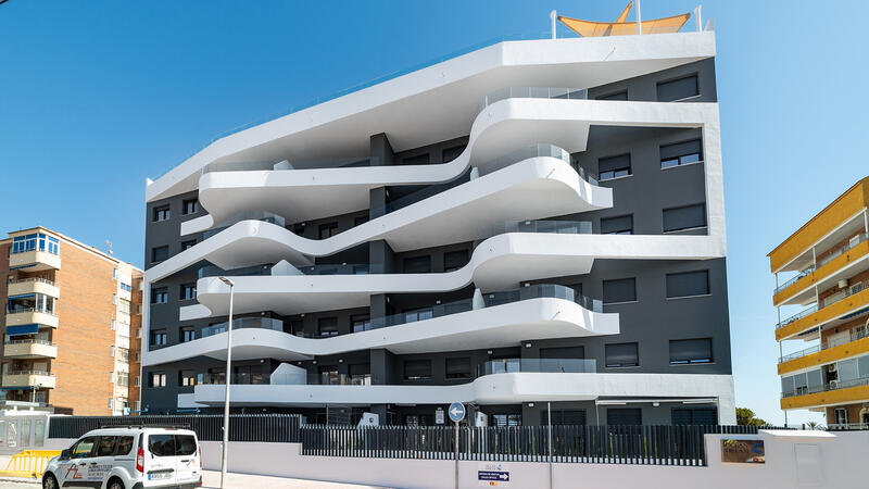 Apartment for sale in Punta Prima, Alicante