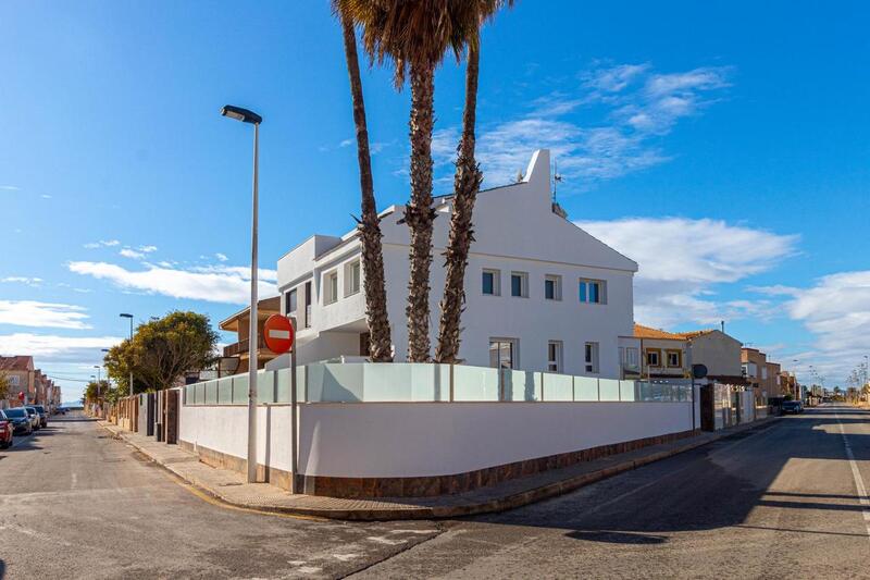 4 chambre Villa à vendre