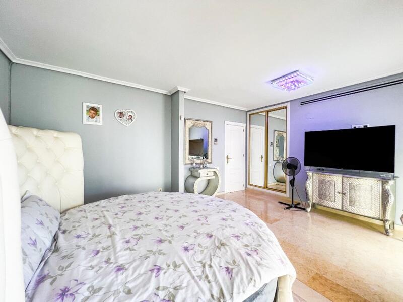 5 Schlafzimmer Villa zu verkaufen