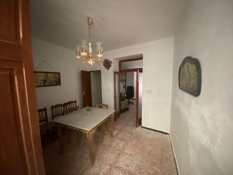 2 bedroom Townhouse for sale