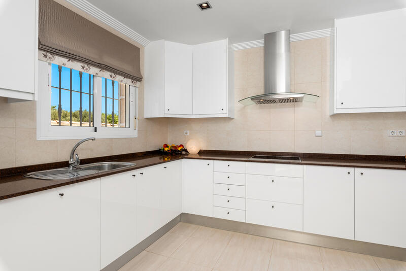 4 Cuarto Villa en venta