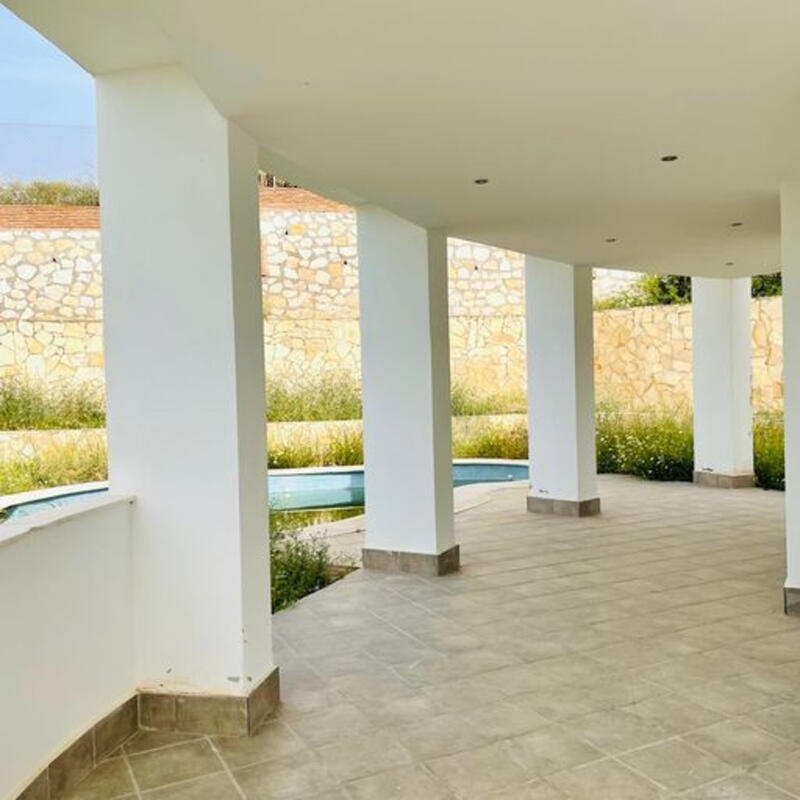 5 bedroom Villa for sale