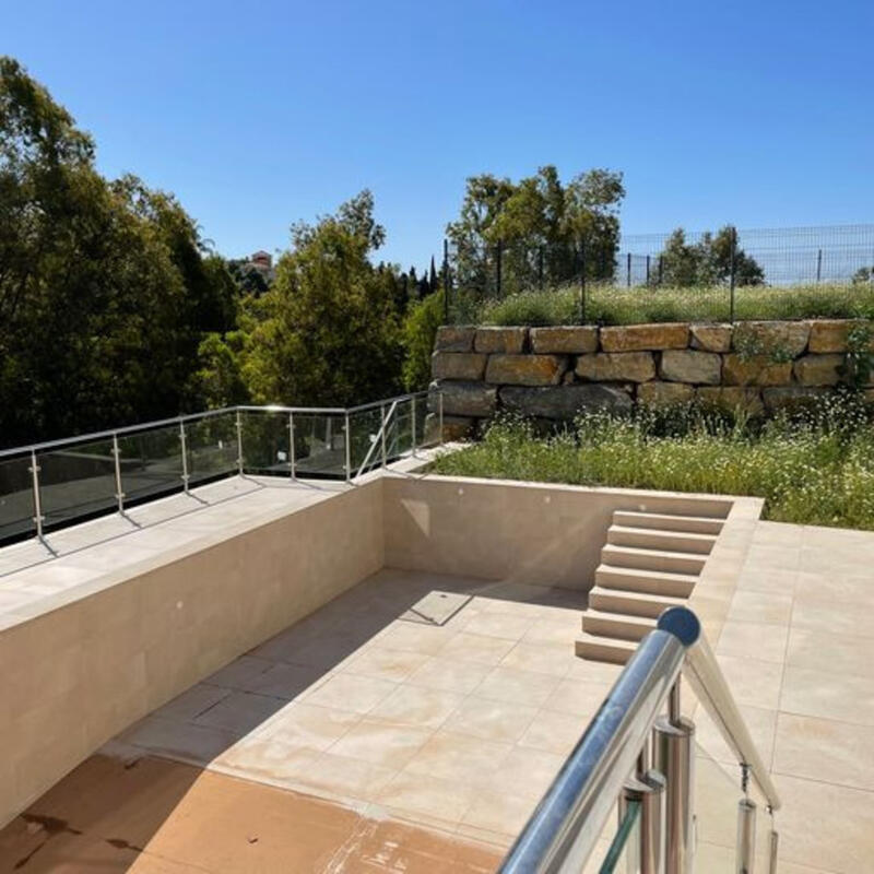 5 bedroom Villa for sale
