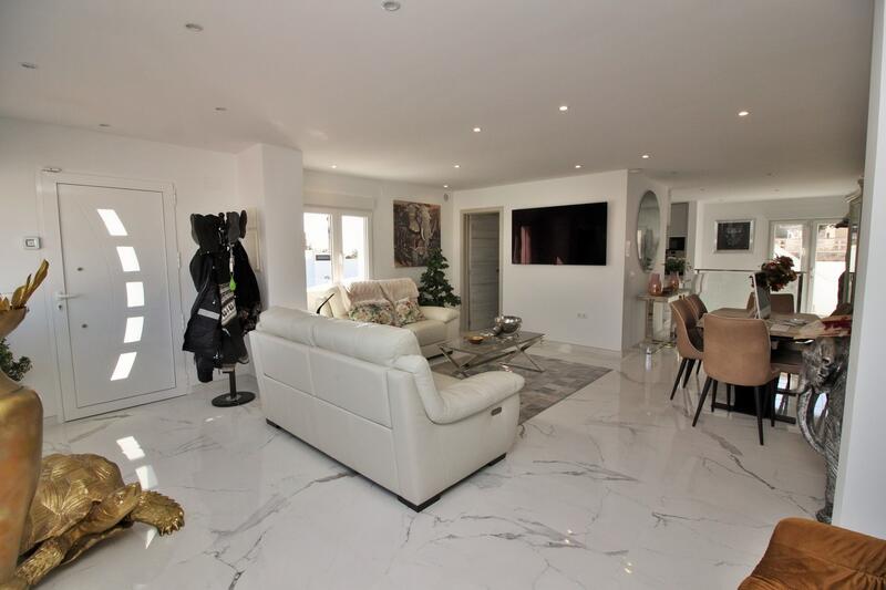 2 bedroom Villa for sale