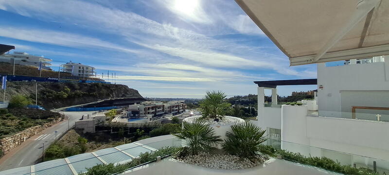 3 bedroom Apartment for sale