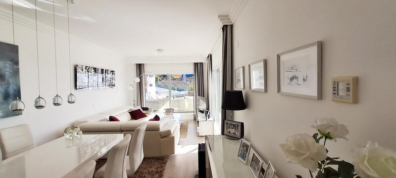 3 bedroom Apartment for sale