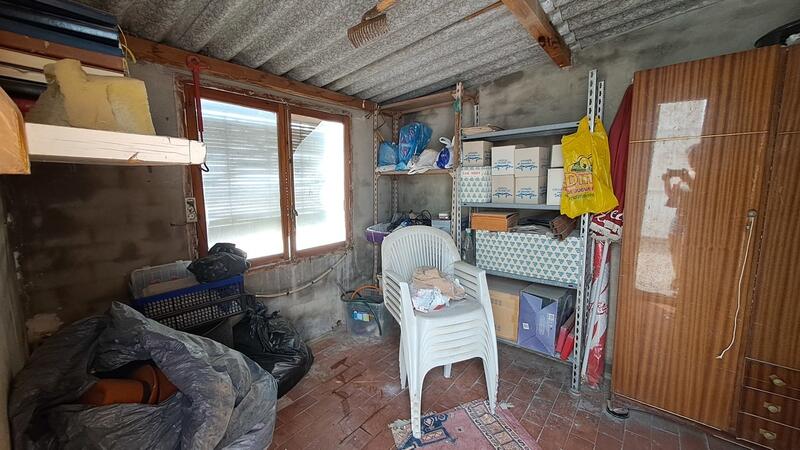 3 slaapkamer Gezinswoning Te koop