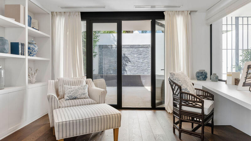7 bedroom Villa for sale