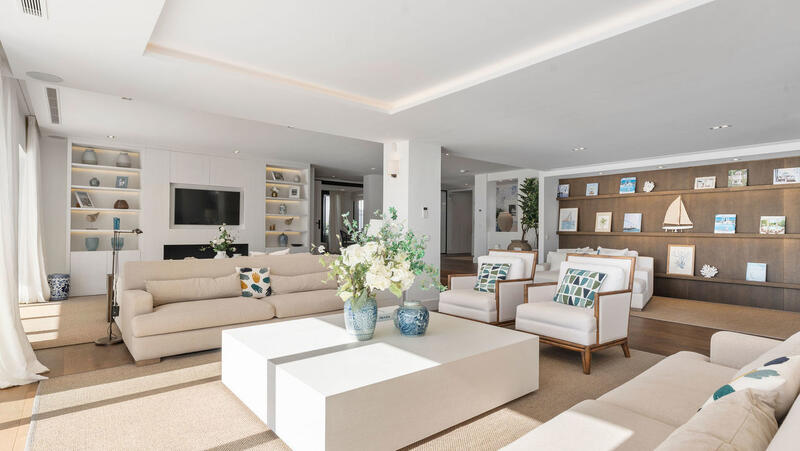 7 bedroom Villa for sale