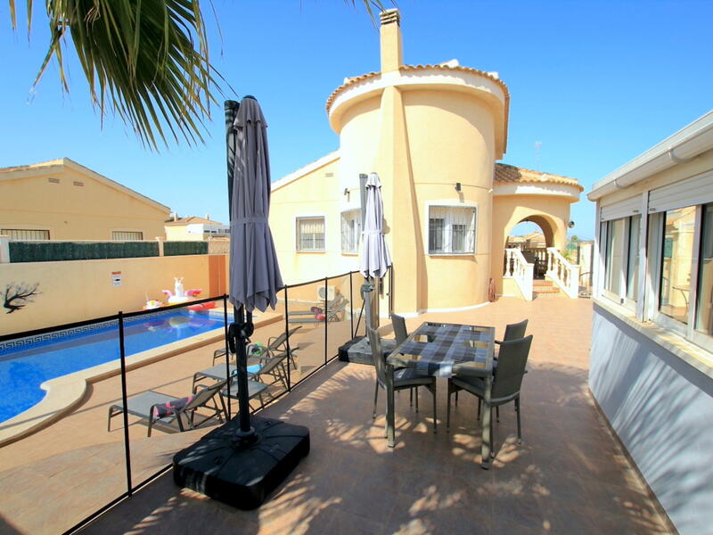 5 Cuarto Villa en venta