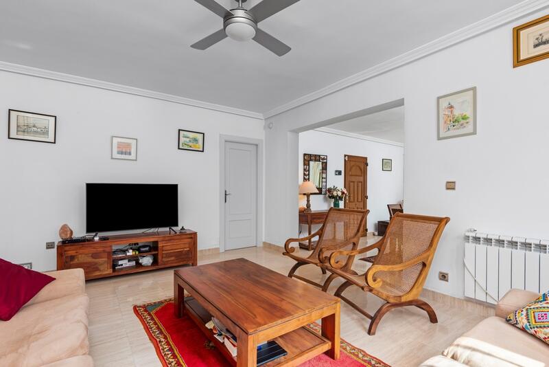 4 Schlafzimmer Villa zu verkaufen