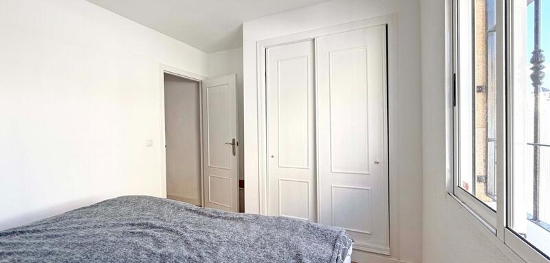 4 slaapkamer Gezinswoning Te koop