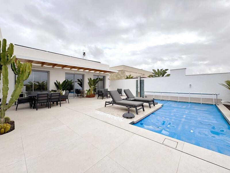 3 bedroom Villa for sale