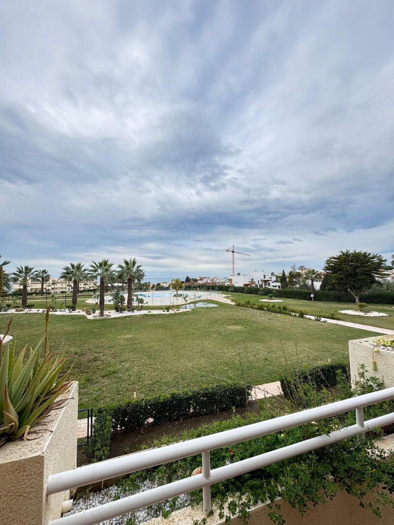Apartment for sale in El Chaparral, Málaga