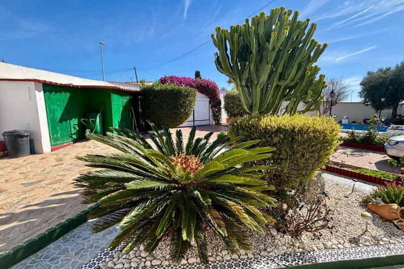 4 Cuarto Villa en venta