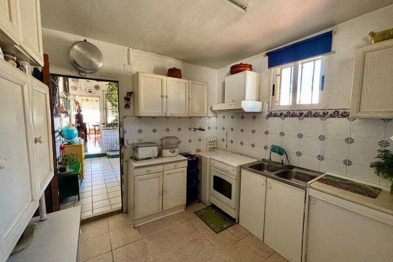 4 Cuarto Villa en venta