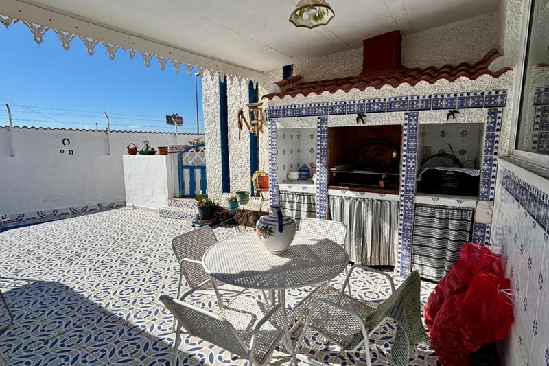 4 Cuarto Villa en venta