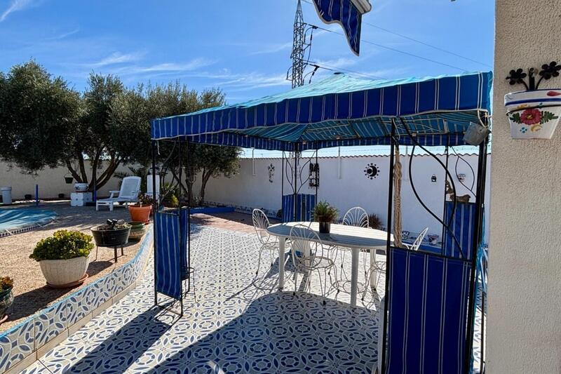 4 Cuarto Villa en venta