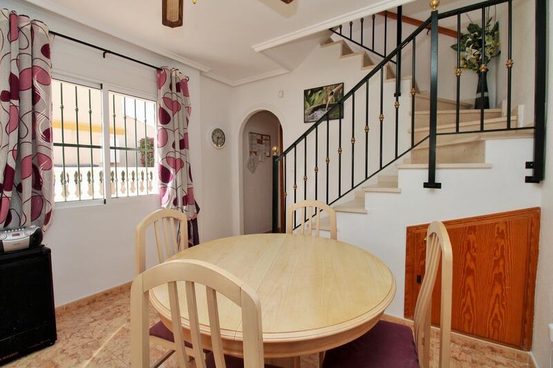 3 Schlafzimmer Stadthaus zu verkaufen