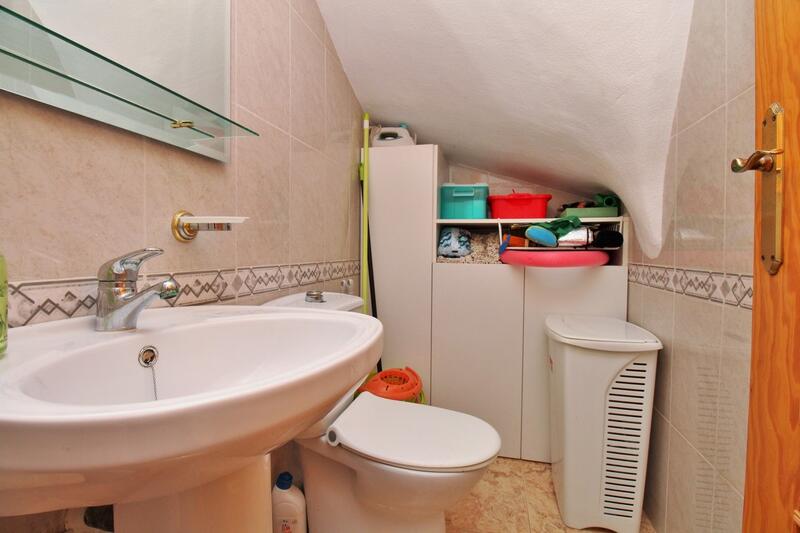 3 Schlafzimmer Stadthaus zu verkaufen