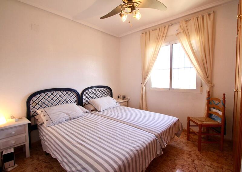 2 Cuarto Adosado en venta