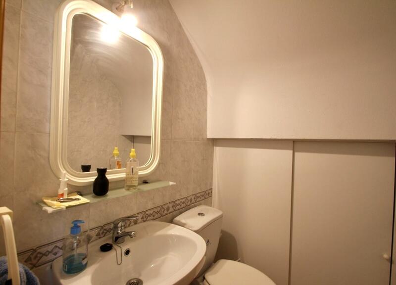 2 Cuarto Adosado en venta