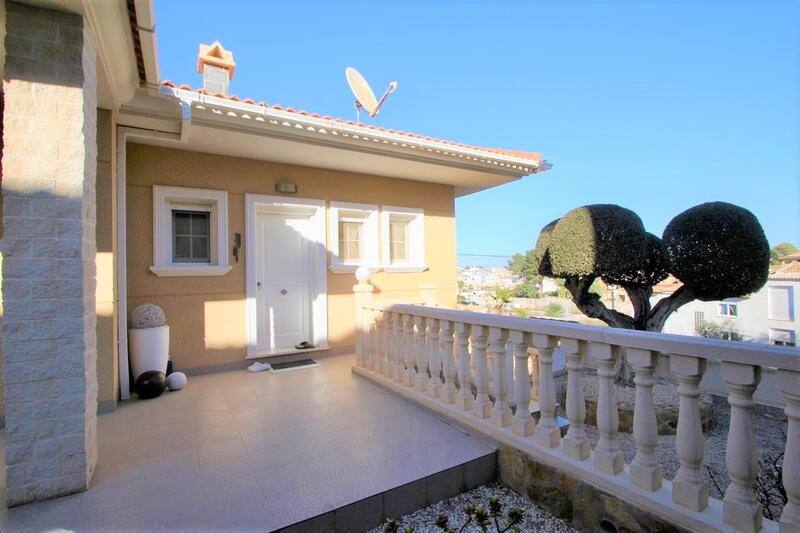 4 Cuarto Villa en venta