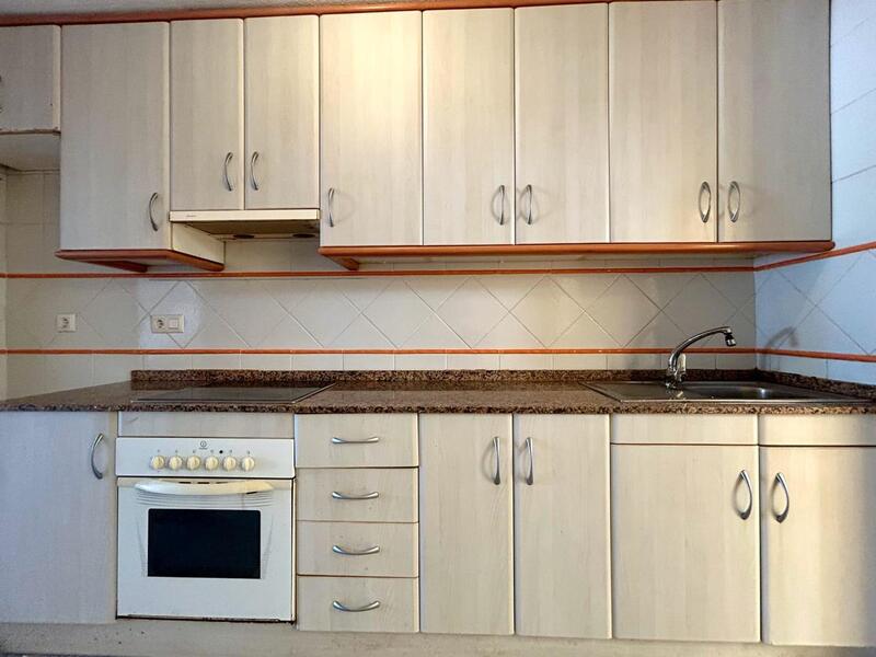 3 slaapkamer Gezinswoning Te koop