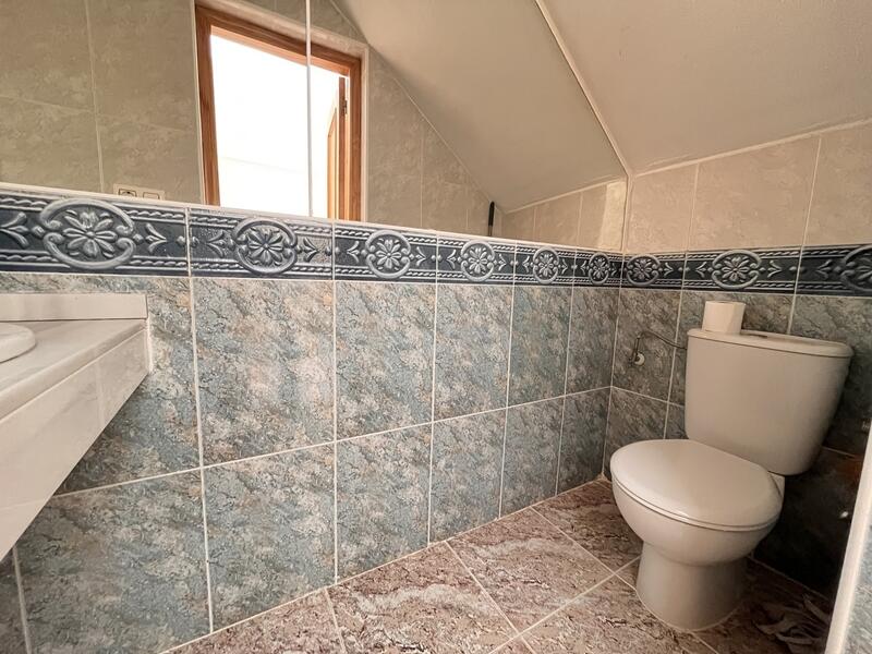 3 Schlafzimmer Stadthaus zu verkaufen