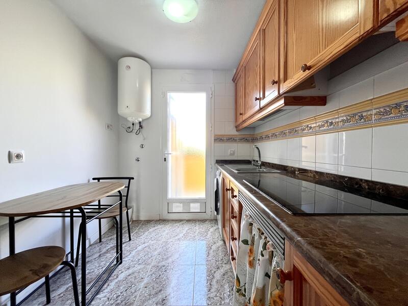 3 Schlafzimmer Stadthaus zu verkaufen