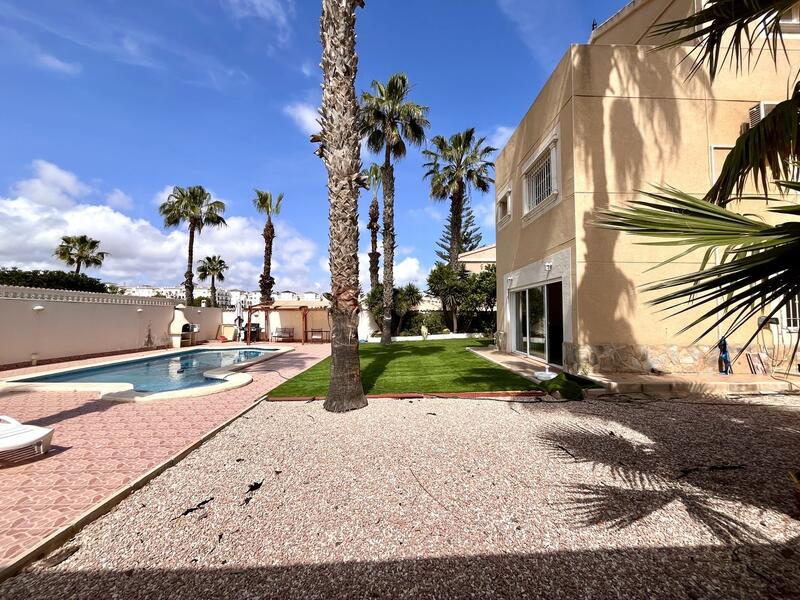 5 chambre Villa à vendre
