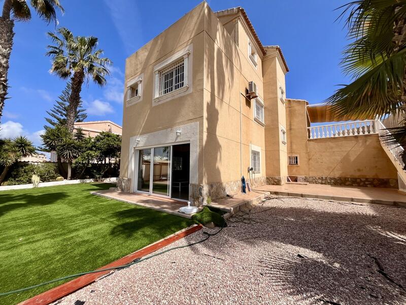 5 chambre Villa à vendre