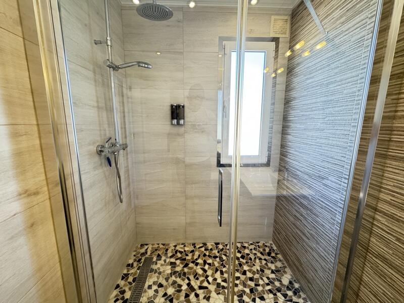 5 Cuarto Villa en venta