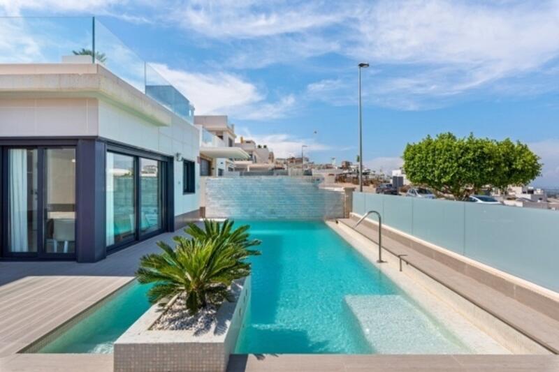 5 Cuarto Villa en venta