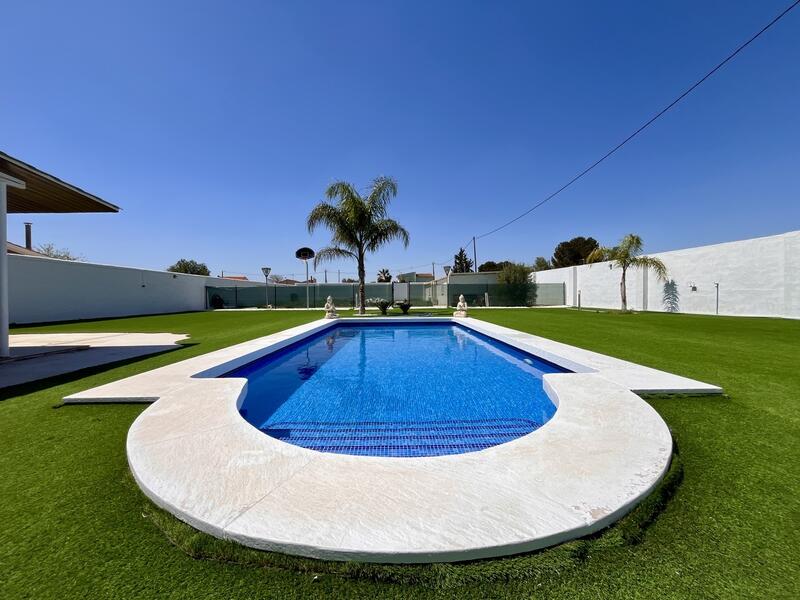 Villa zu verkaufen in Alcantarilla, Murcia