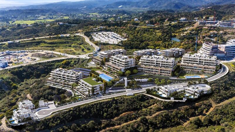 Apartamento en venta en Estepona, Málaga