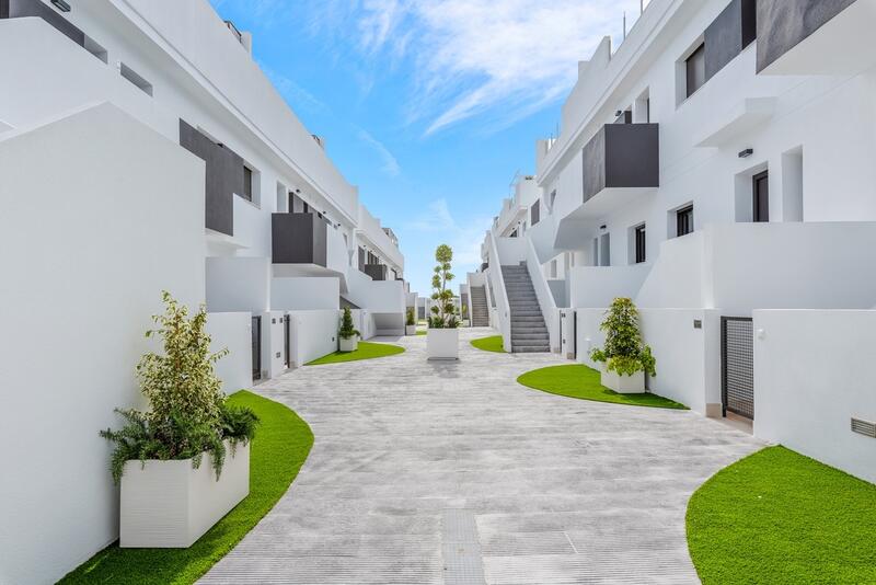3 bedroom Apartment for sale