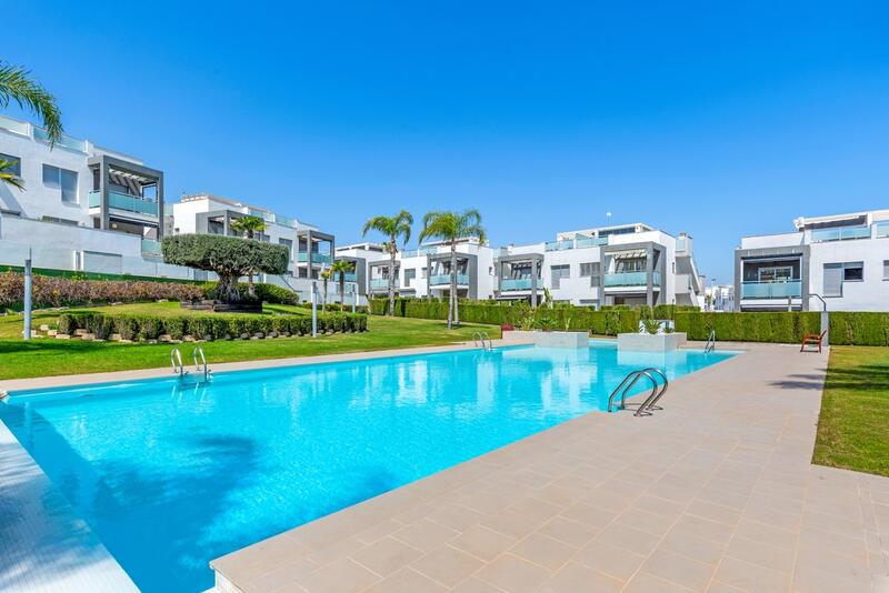 Lägenhet till salu i Orihuela Costa, Alicante