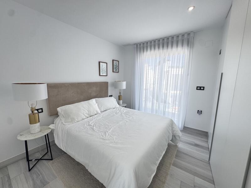 4 slaapkamer Villa Te koop