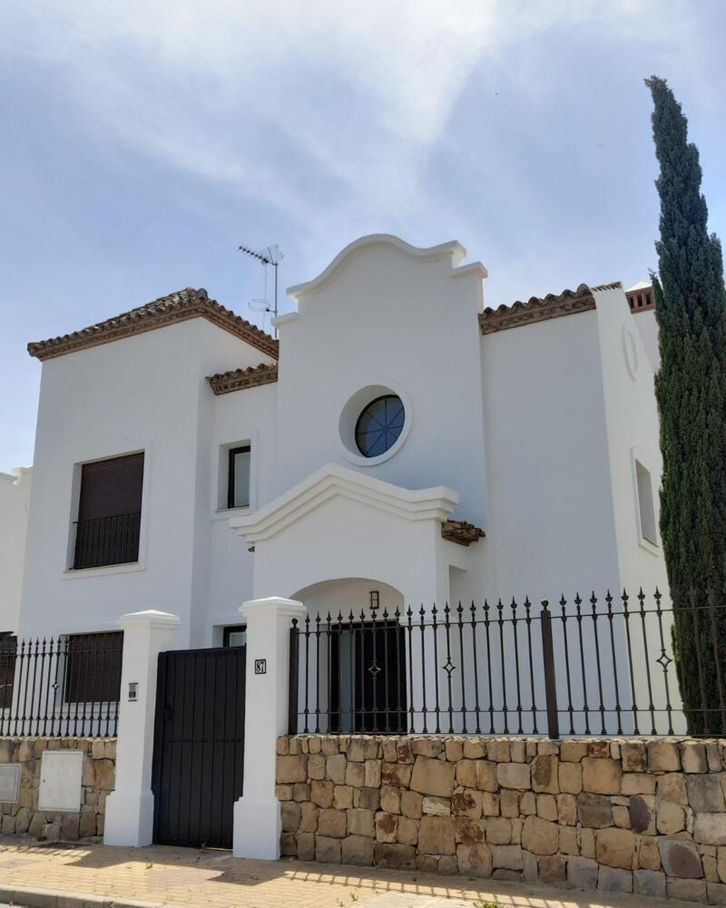 3 bedroom Villa for sale