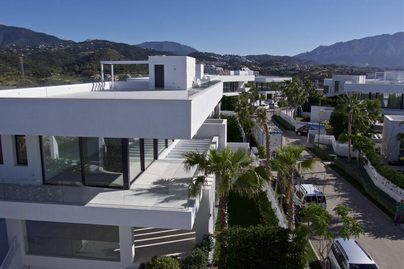 5 bedroom Villa for sale
