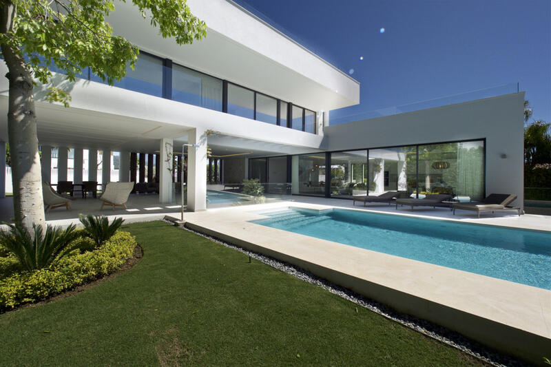 5 bedroom Villa for sale