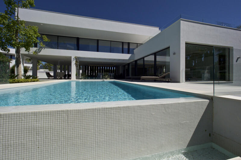 5 bedroom Villa for sale