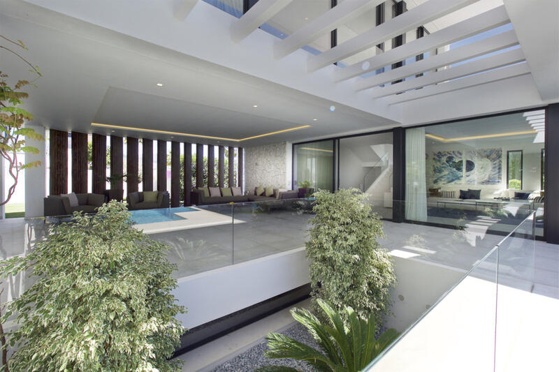 5 bedroom Villa for sale