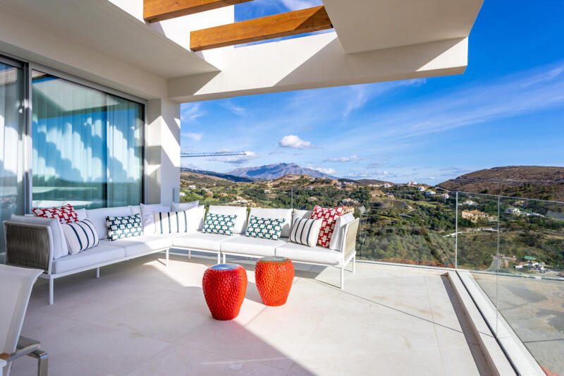 квартира продается в Benahavis, Málaga