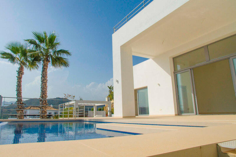 4 Cuarto Villa en venta