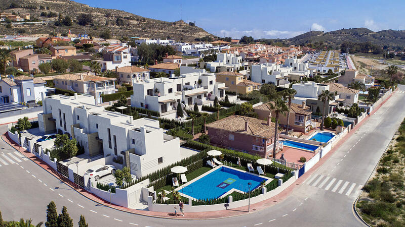 Villa til salgs i Busot, Alicante
