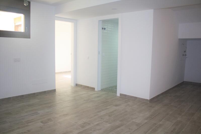 3 slaapkamer Gezinswoning Te koop