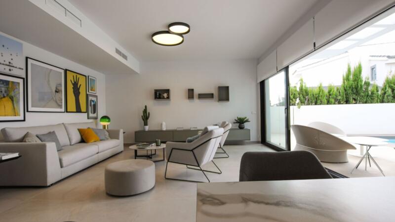 4 Cuarto Villa en venta